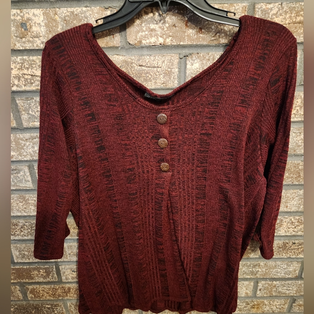 Star Vixen Burgundy Black V-Neck Sweater with Buttons